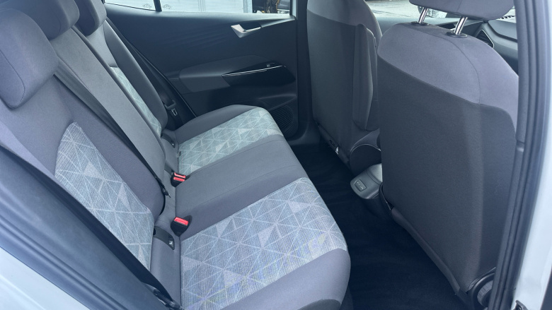 Volkswagen ID.3 150kW Life Pro Performance 58kWh 5dr Auto Electric Hatchback